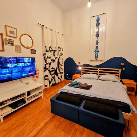 Apartment Artlovers' Flat - Kazinczy Street
